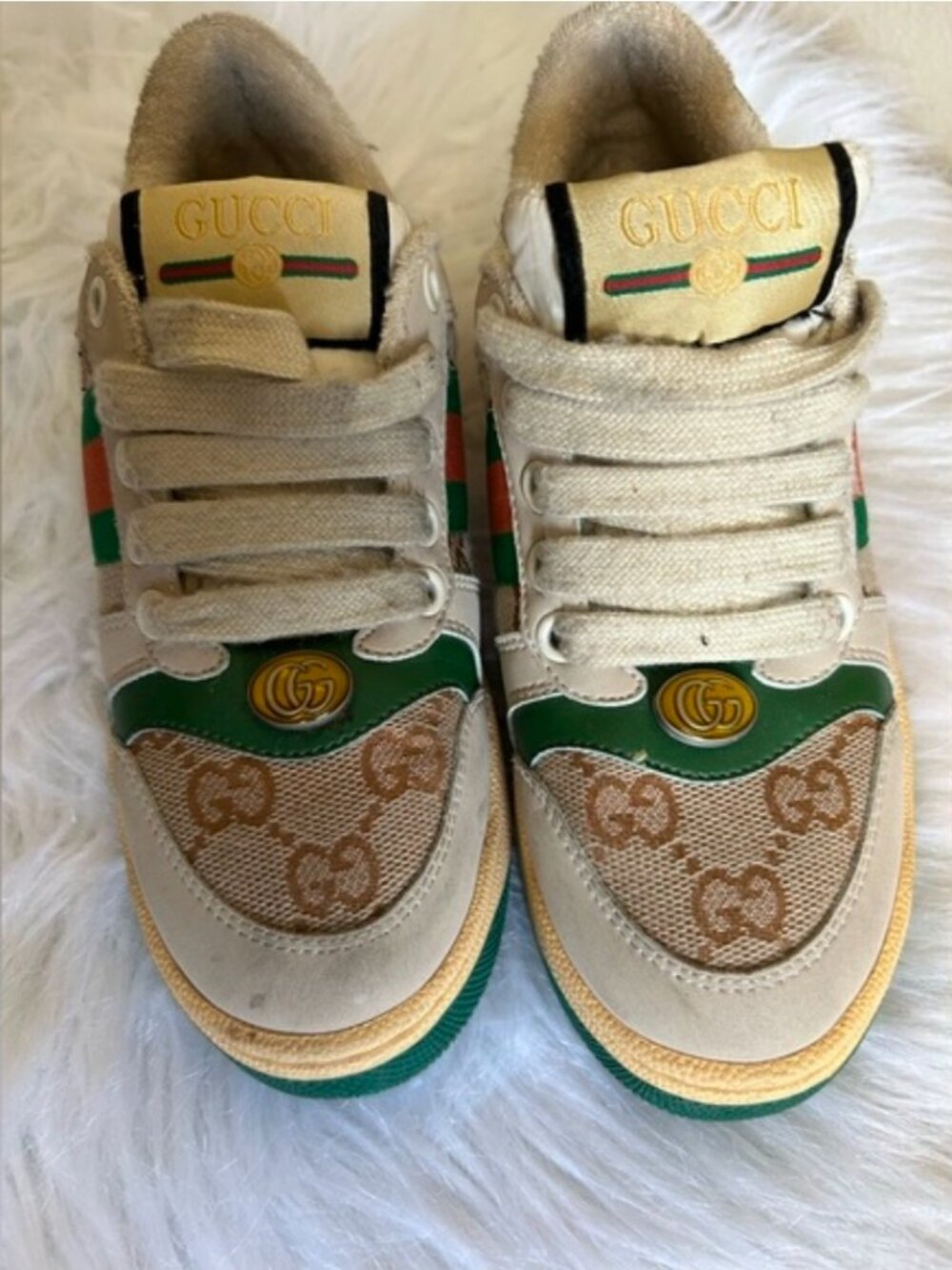 Boy sneakers size 1